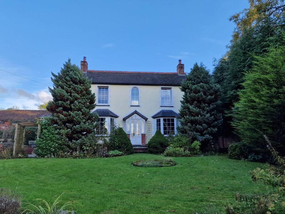 Bailey Estate House Vila Abergavenny Exterior foto