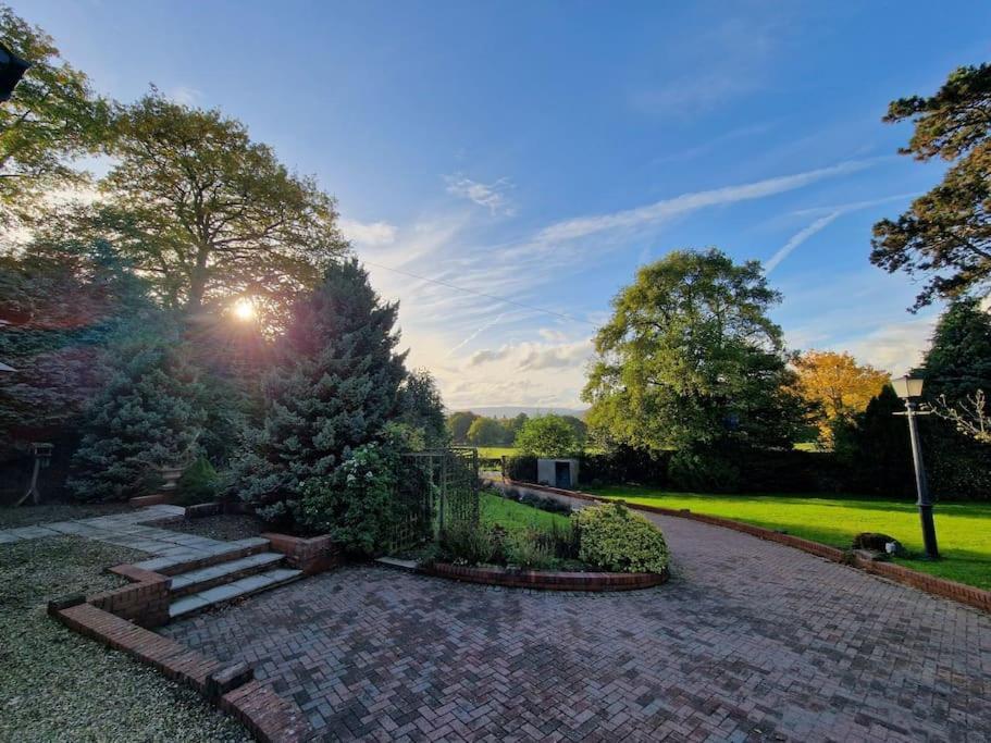 Bailey Estate House Vila Abergavenny Exterior foto
